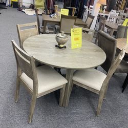 5 Pc Dining Table Set $399
