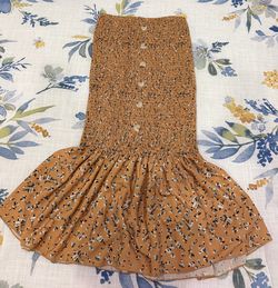 Women’s skirt