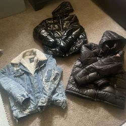 Men Coats 1 Medium And 2 Large All Fit The Same Everything For 70.00