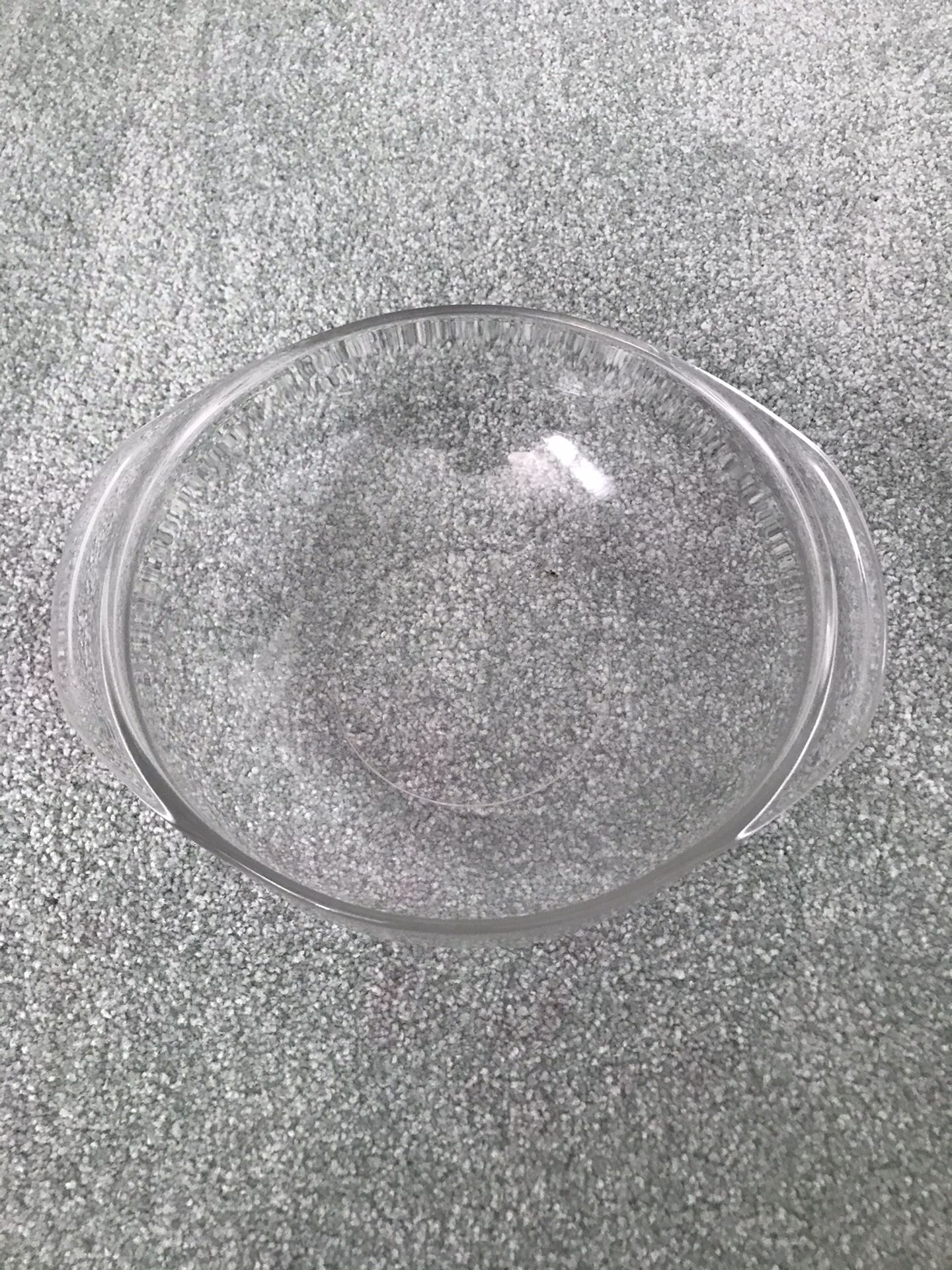 Pyrex casserole dish, Clear glass 8.5” x 3”round 