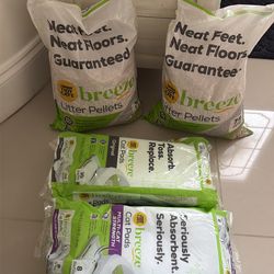 Tidy Cats Breeze Pellets and cat pads