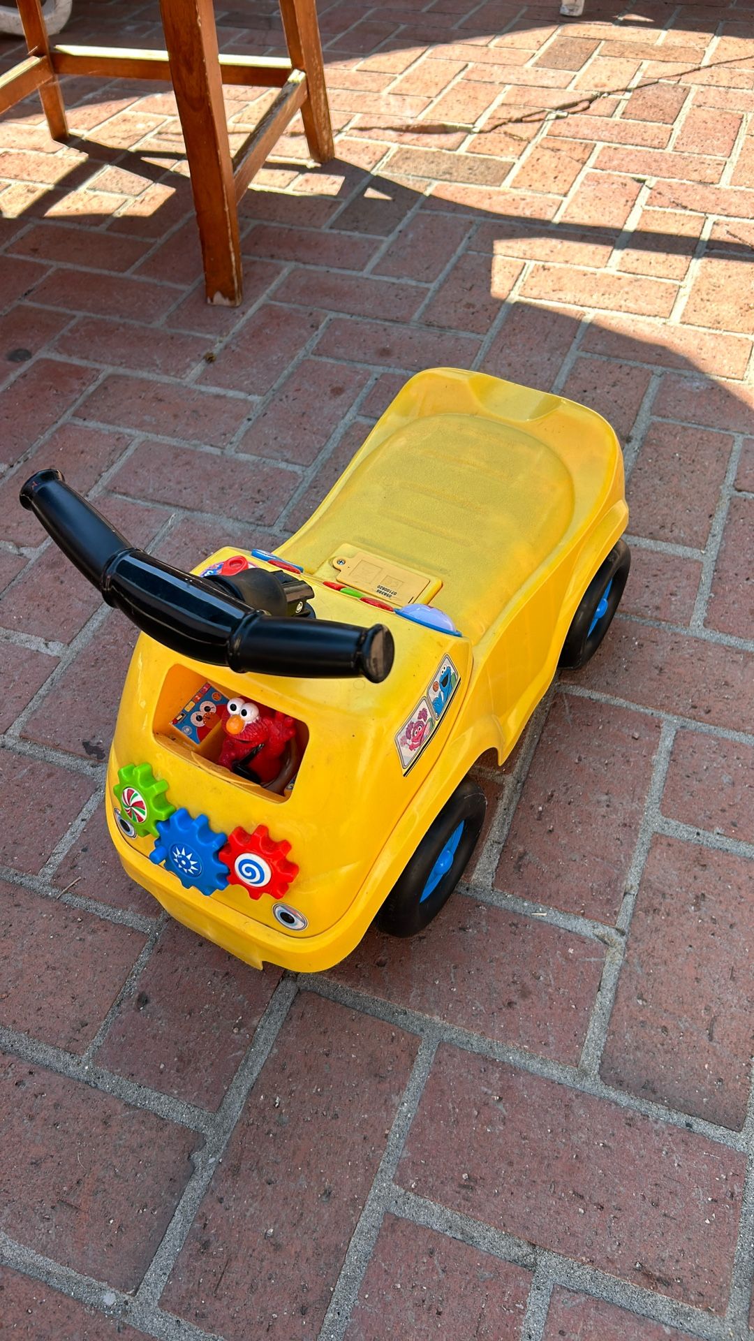 Ride On Elmo Vehicle