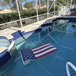 pool lounger 