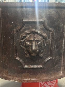 Lions head pure iron