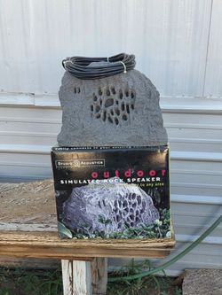 Simulated rock speakers