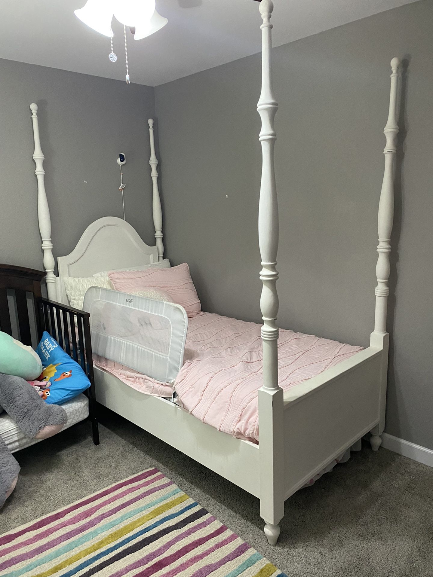Magnolia home camelback poster bed discount