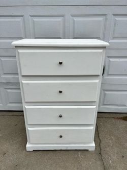 White 4-Drawer Chest