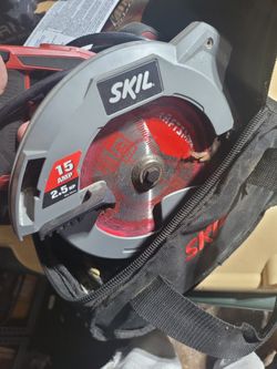 Skilsaw d delivery information.
Home
Tools
Power Tools
Saws
Circular Saws
SKILSAW
15 Amp Corded Electric 7-1/4 in. Aluminum Worm Drive Circular