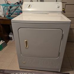 KENMORE DRYER (Not Completely Functional) Model No. 110.(contact info removed)0