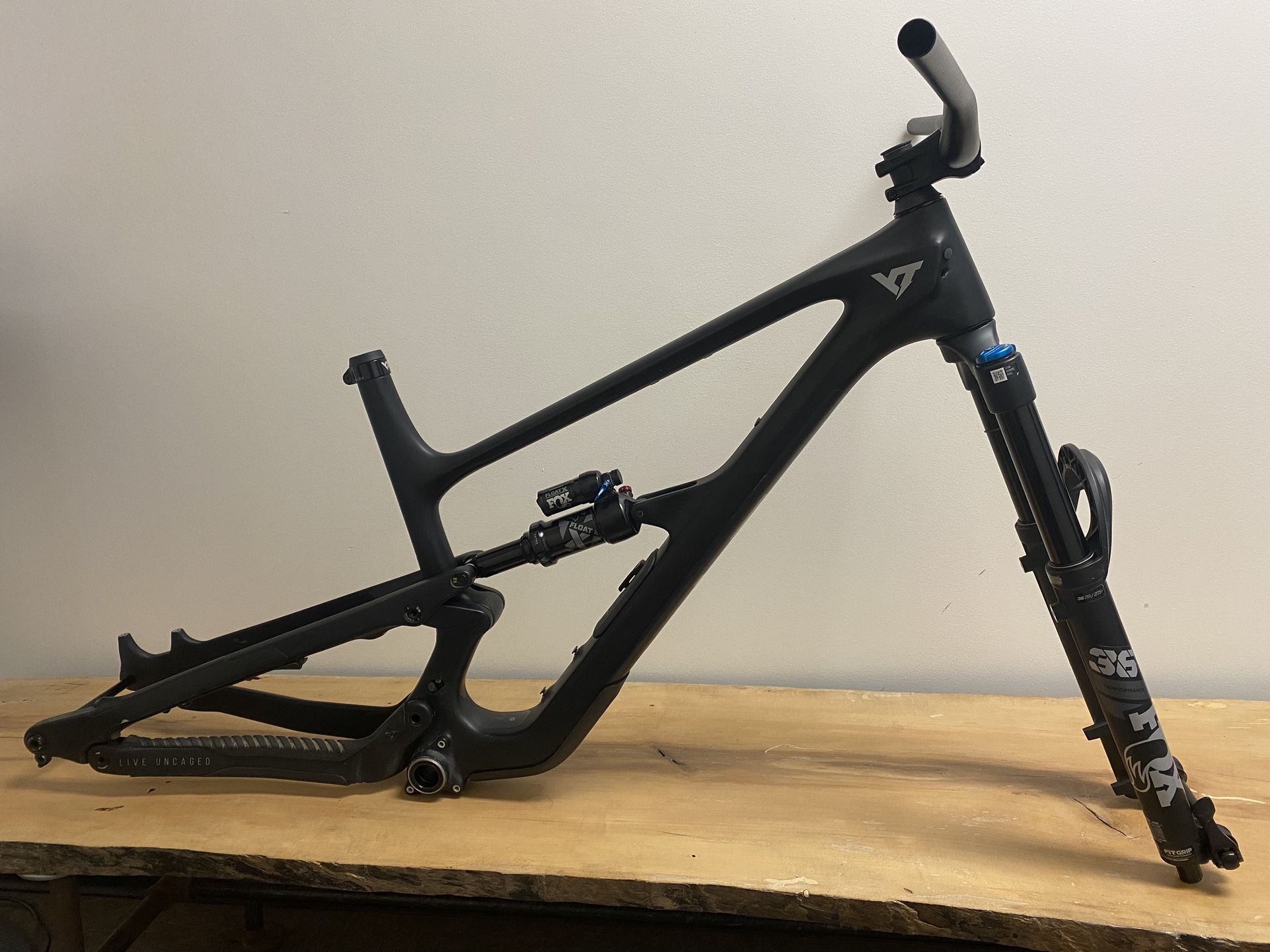 2024 YT JEFFSY Carbon Frame + Fork