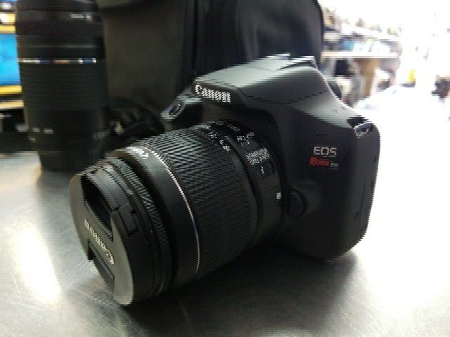 Canon T6 w 18-55mm /75-300mm lenses