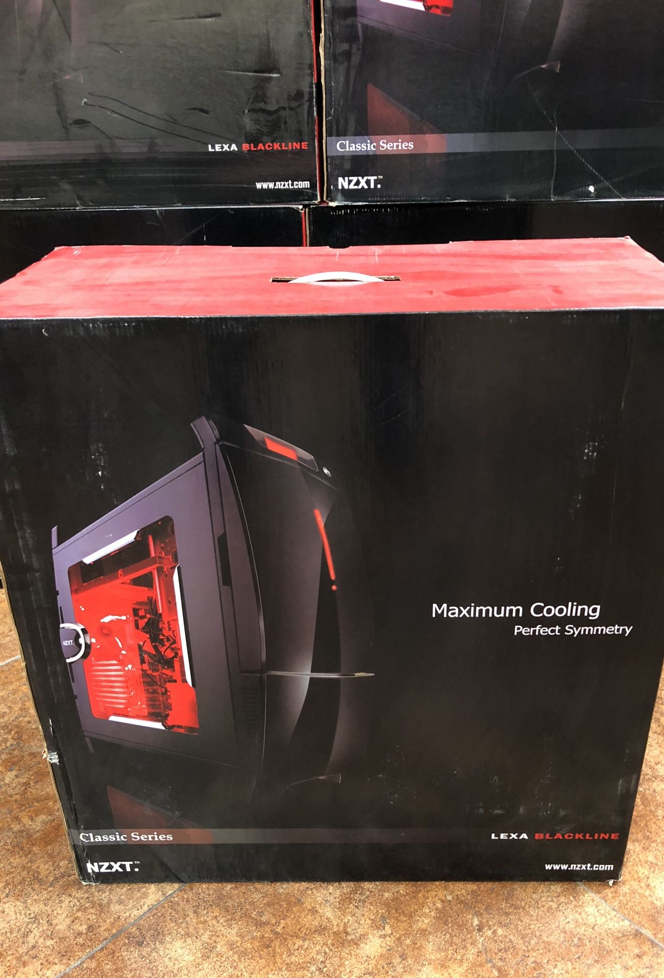 NZXT Lexa Blackline Computer Case ATX, Mini-ATX, Micro-ATX, Flex ATX.