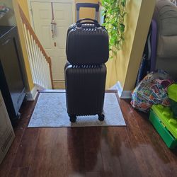 Jet Lag 22" 2pc Luggage Set
