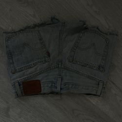 Levi’s Shorts 