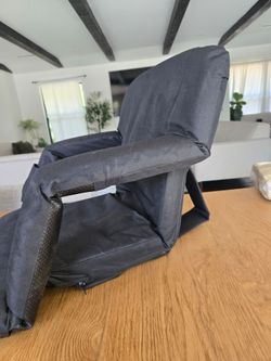 PICNIC TIME Ventura Stadium Seat for Bleachers with Back Support - Portable Reclining Folding Chair,
