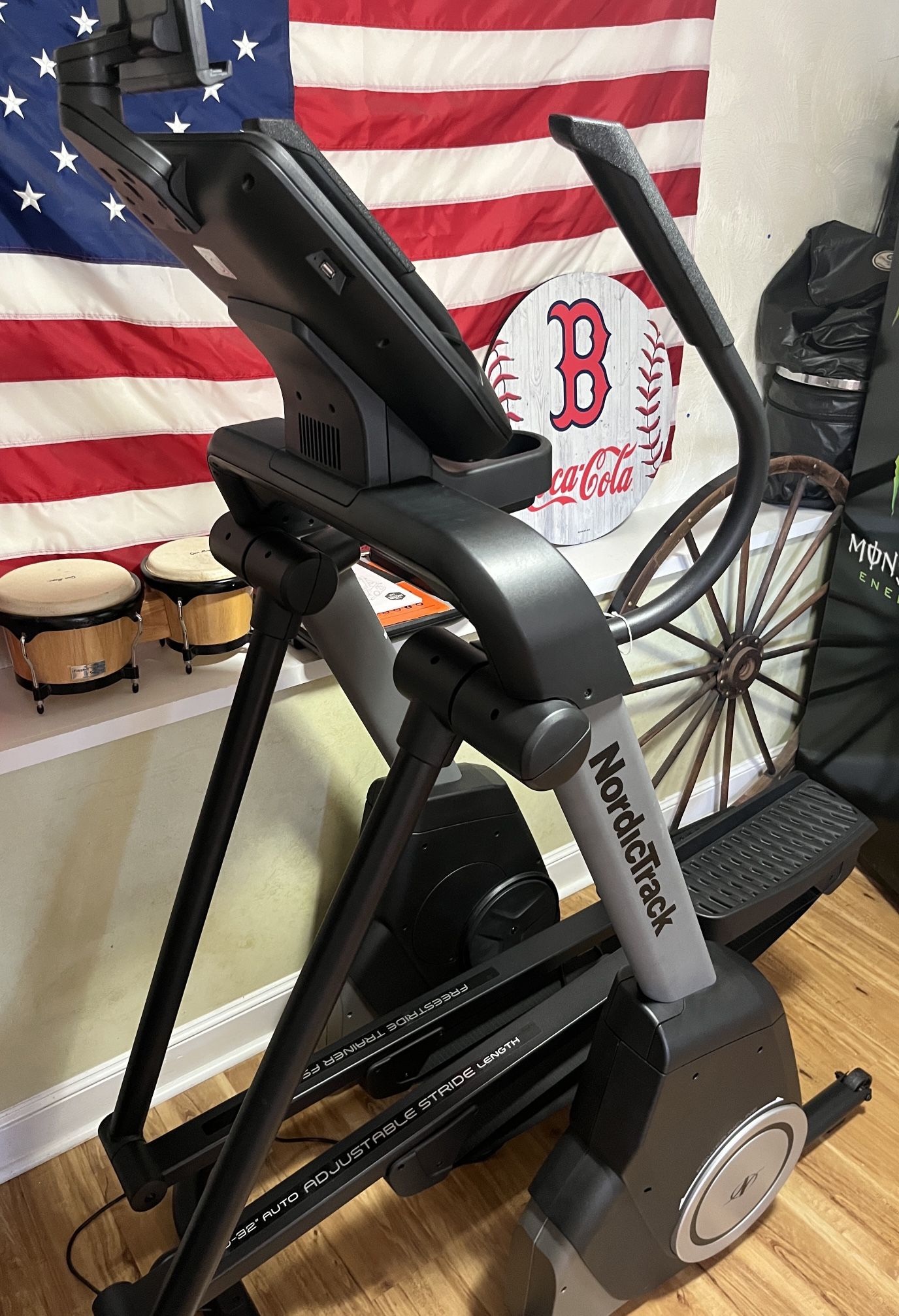 Elliptical: Free stride Trainer Fs7i