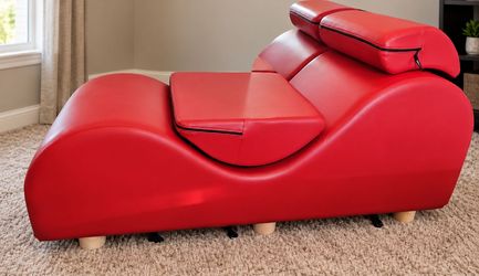 Red Faux Leather Tantra Chaise Lounge