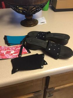 One sole switch sandles