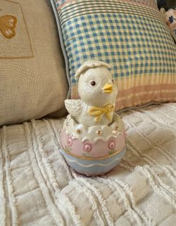 Lenox Charlotte the Charming Chick RARE