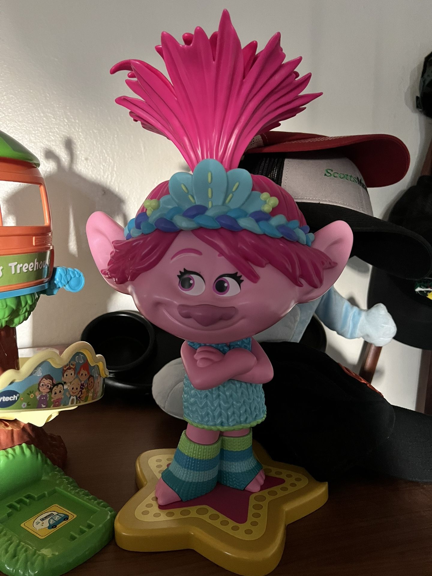 AMC Exclusive Trolls Band Together Poppy Popcorn Bucket 15"