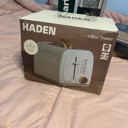 Brand New Haden Toaster – Magnolia Style
