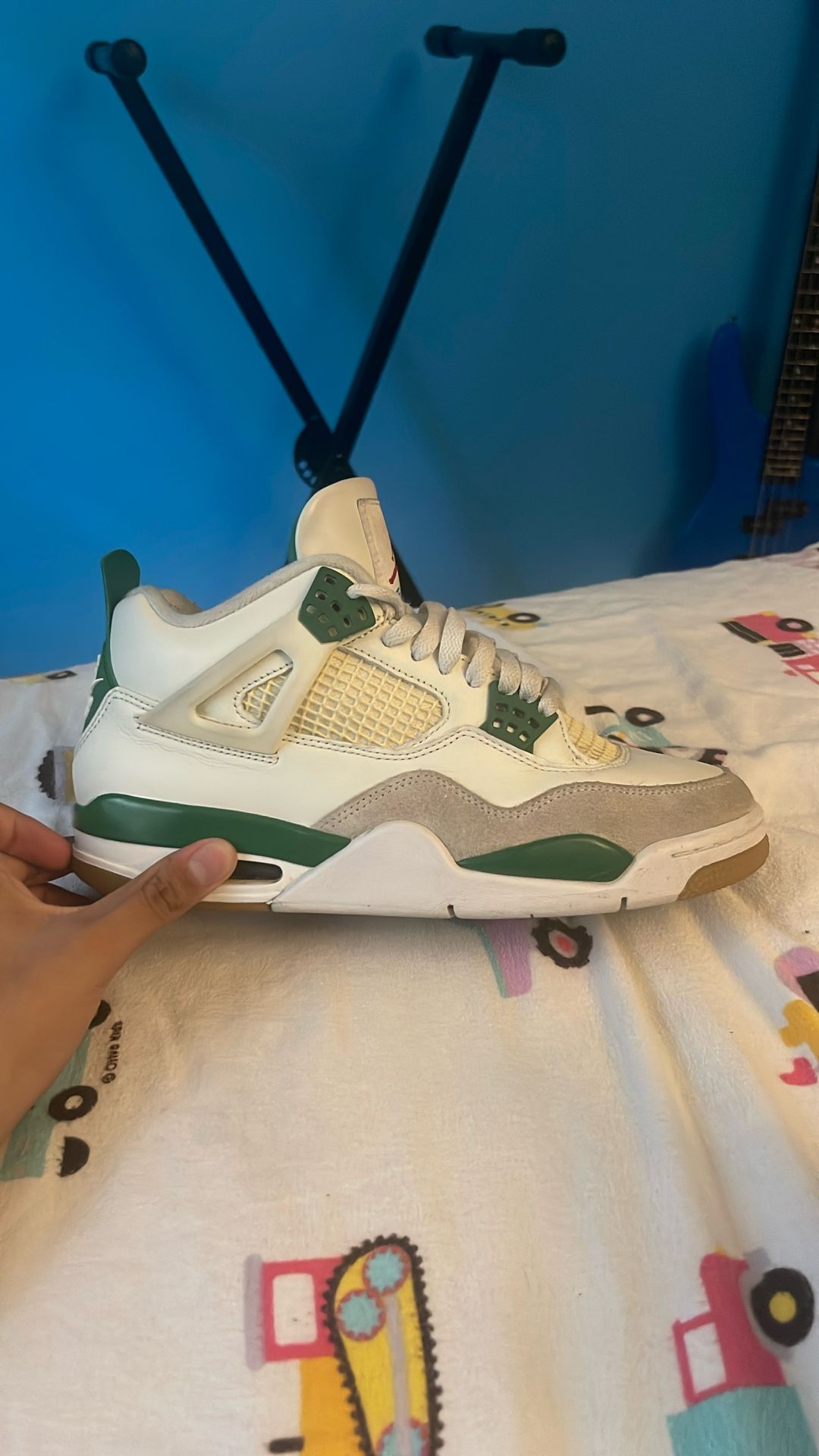 Jordan 4 Pine Green SB