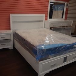 New 4-Piece Queen Bedroom Set Queen Bed Frame Dresser Mirror And Nightstand