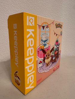 NEW Pokémon Evee Building Set