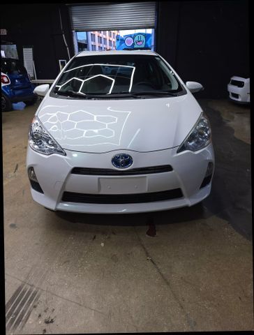 2013 Toyota Prius c