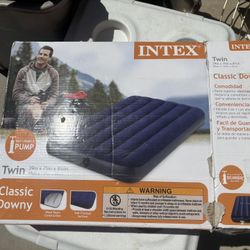 Intex Inflatable Mattress Twin Air Bed Camping Travel 8.75" Thick Classic Downy