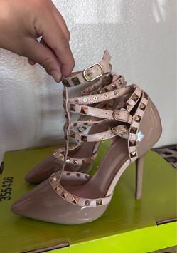 Nude Pointy Closed Toe High Heels Size 7