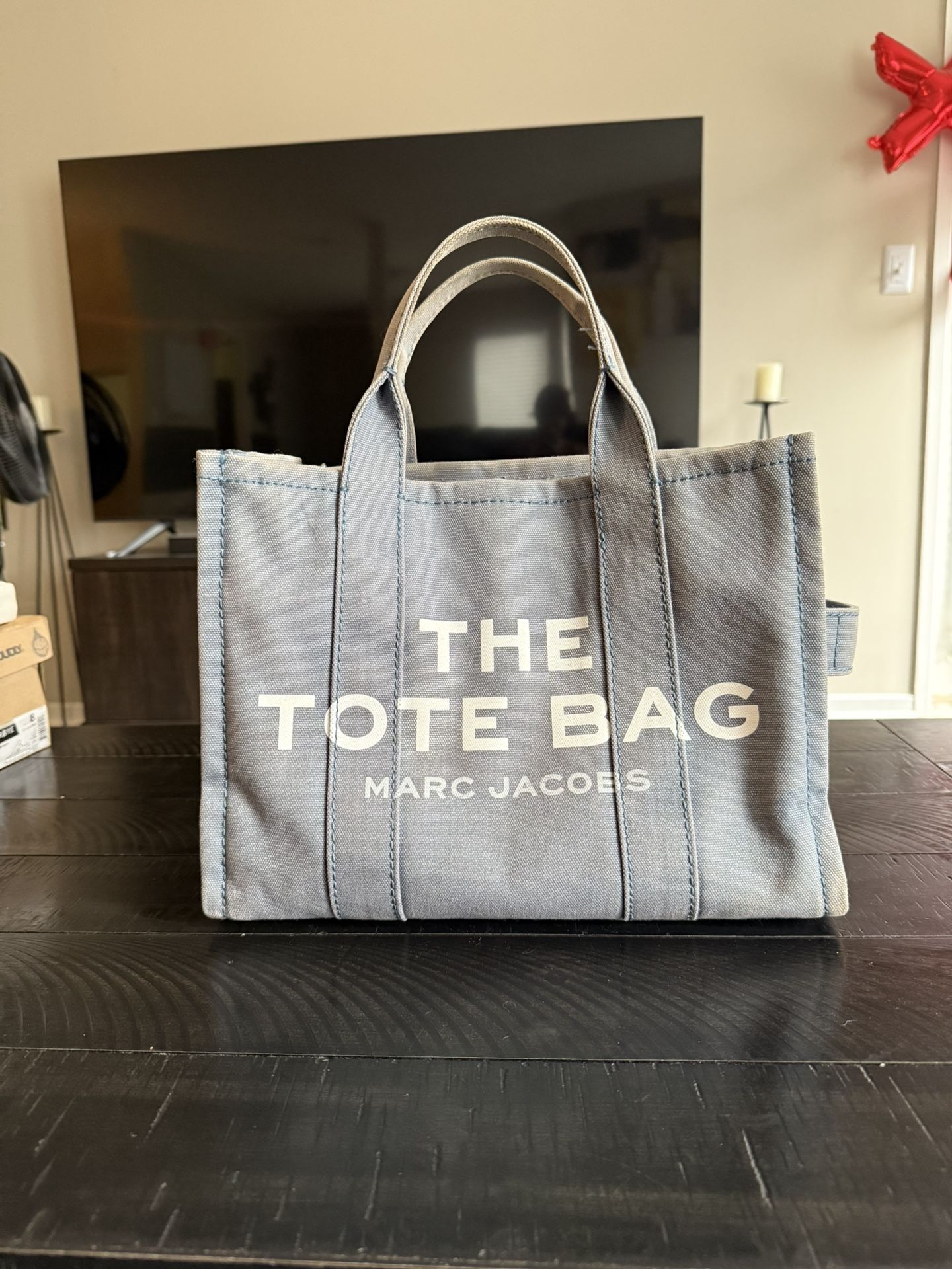Marc Jacobs Tote Bag Medium Size