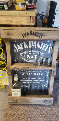Oak Jack daniels display shelf
