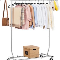 Clothes Rack - 592550