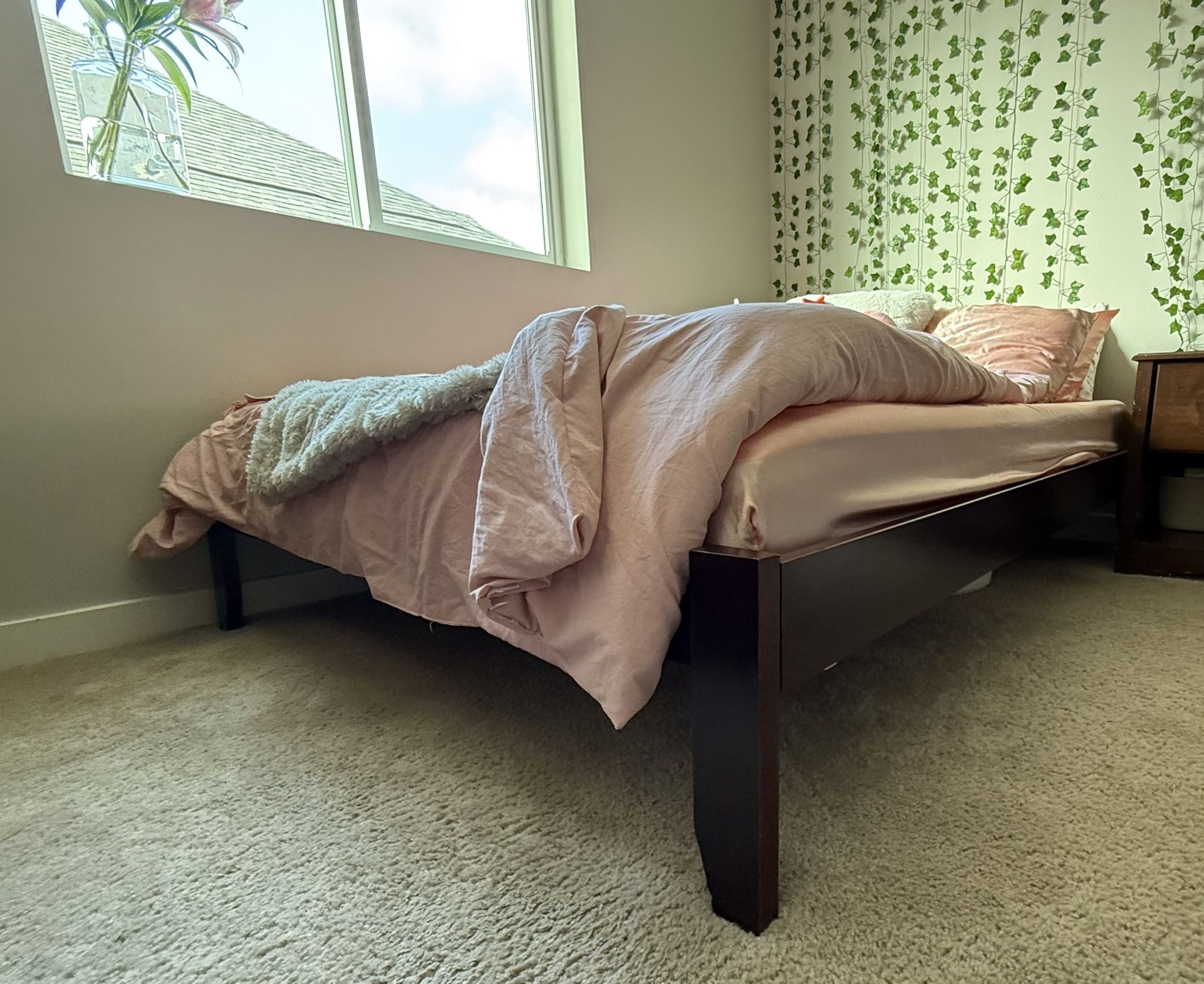 Platform Bed Frame (Full)