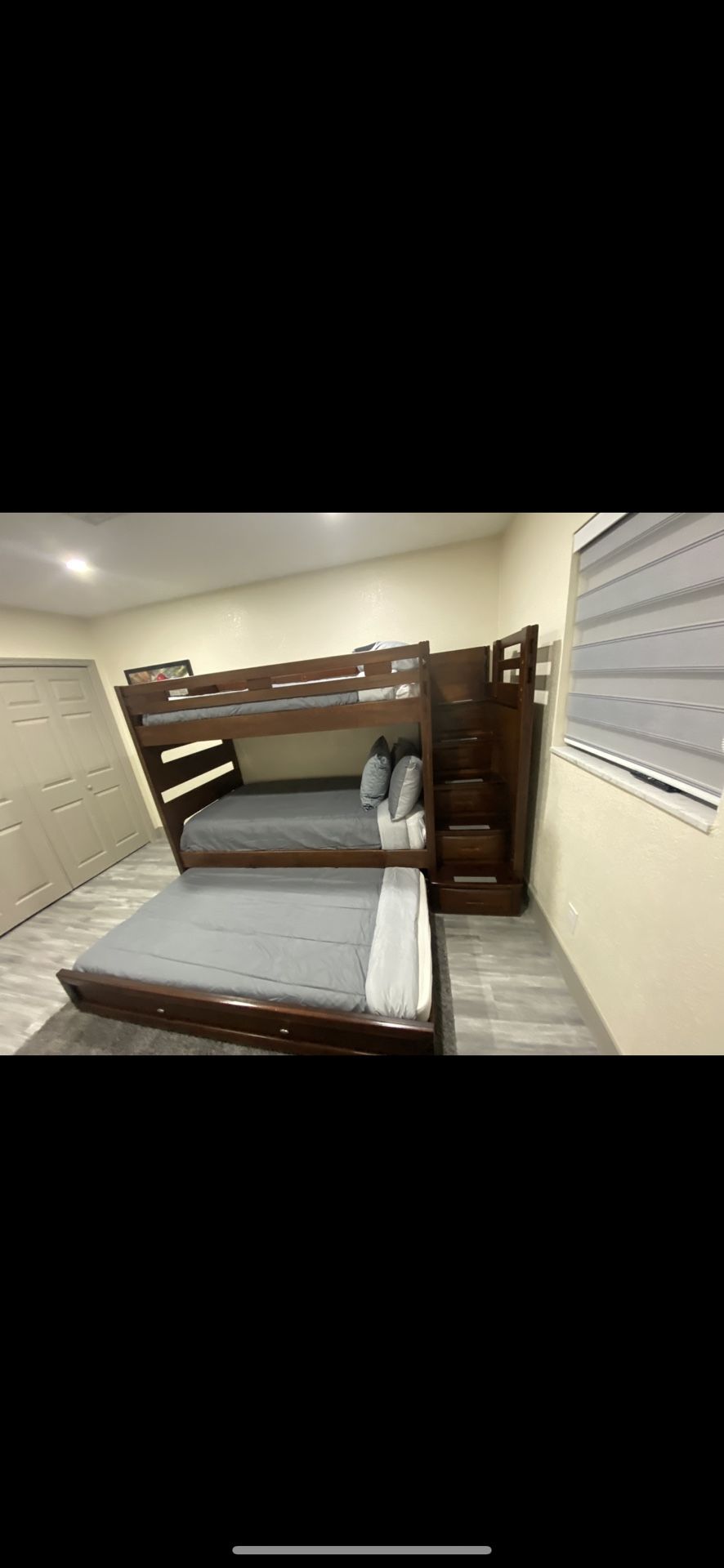 Triple Bunk Bed With Mattresses 