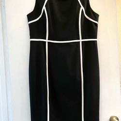 Calvin Klein Black/White Dress Size 14