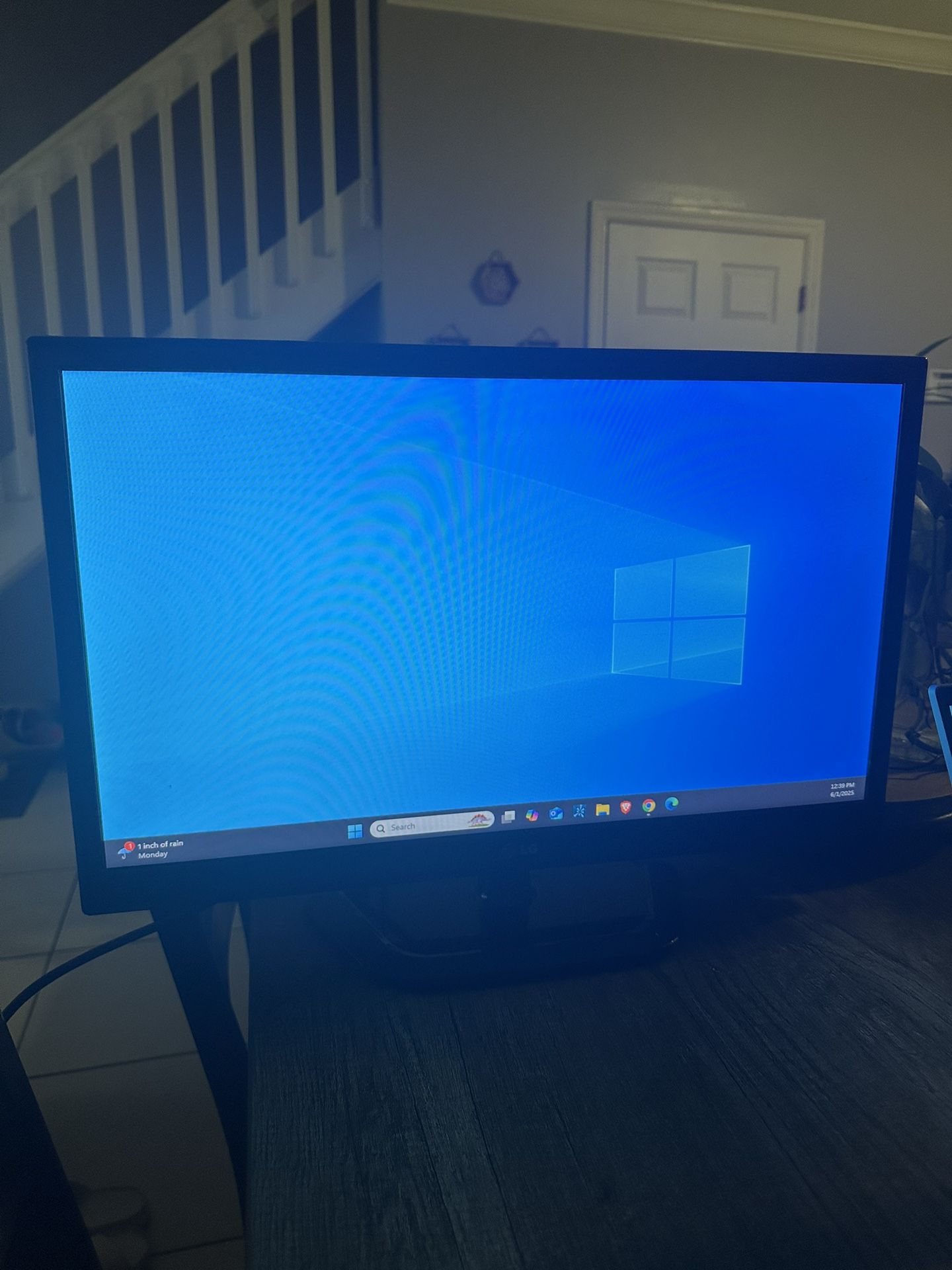 LG Monitor