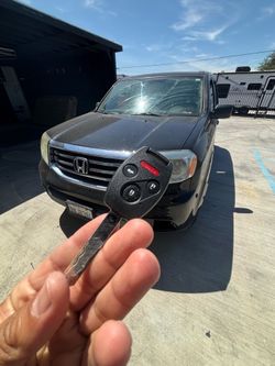 Llaves de autos / car keys and remotes