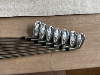 Srixon ZXi5 Iron set