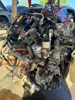 6.0L LS LQ4 ENGINE