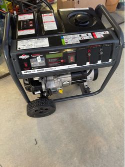 Briggs & Stratton Storm Responder 8500W Generator – Used Once – Like New