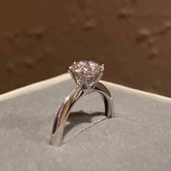 1CT Diamond Moissanite Ring S925 Sz 6 