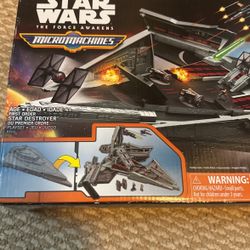 Brand New Star Wars The Force Awakens Micro Machines Set