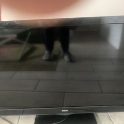 39-40 Inc Flatscreen Tv