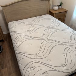 Mattress And Bedframe