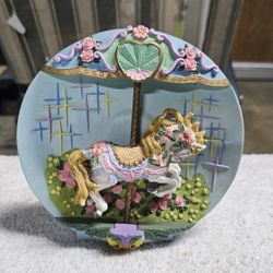 vintage musical collector's plate 