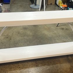 !! CONSOLE TABLE WHITE NEW IN THE BOX X $110.00 …. DELIVERY FREE MANTECA !