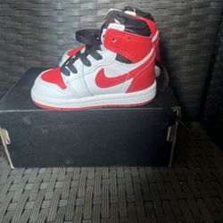 AIR JORDAN 1 RETRO HIGH OG TD ‘HERITAGE’ (MAE REASONABLE OFFER)