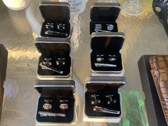 Men’s Buttons Cuff Links